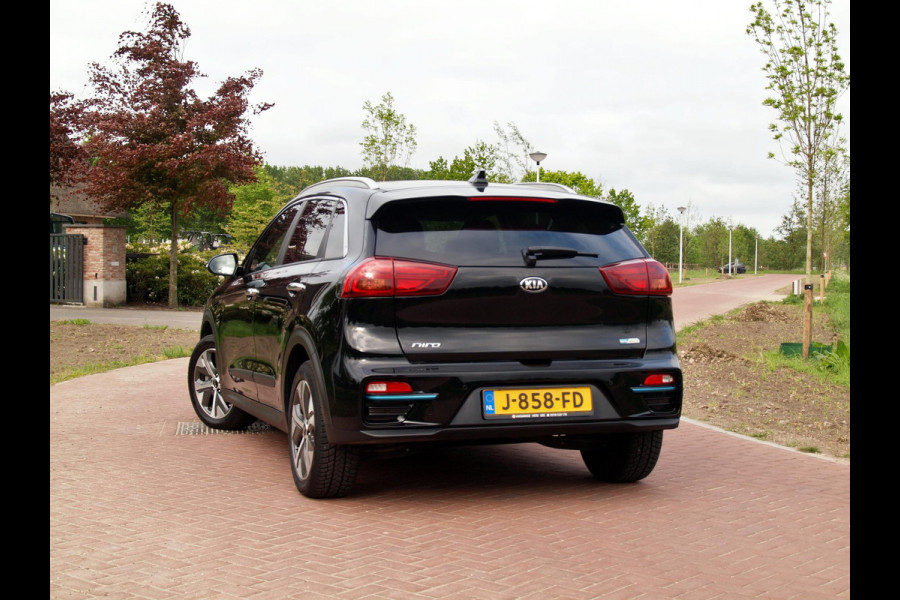 Kia e-Niro ExecutiveLine 64 kWh | Facelift Model | Camera | Apple Carplay | JBL | Cruise Control | Dealeronderhouden |