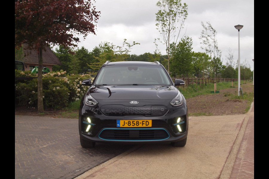 Kia e-Niro ExecutiveLine 64 kWh | Facelift Model | Camera | Apple Carplay | JBL | Cruise Control | Dealeronderhouden |