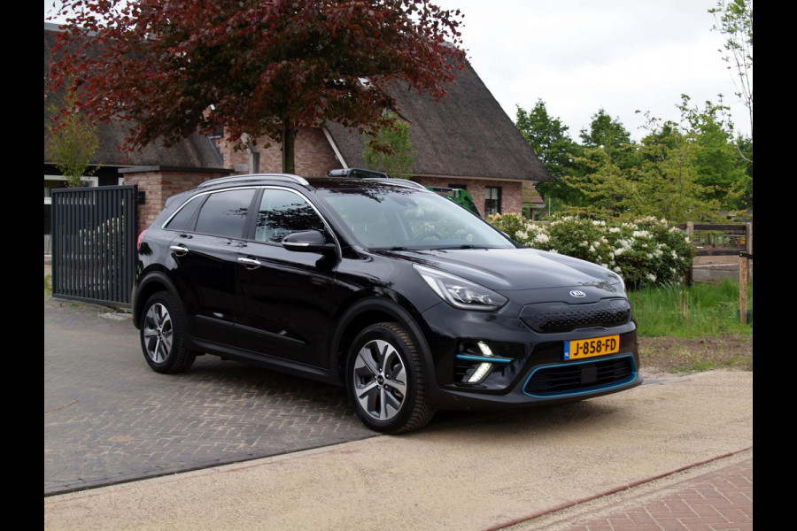 Kia e-Niro ExecutiveLine 64 kWh | Facelift Model | Camera | Apple Carplay | JBL | Cruise Control | Dealeronderhouden |