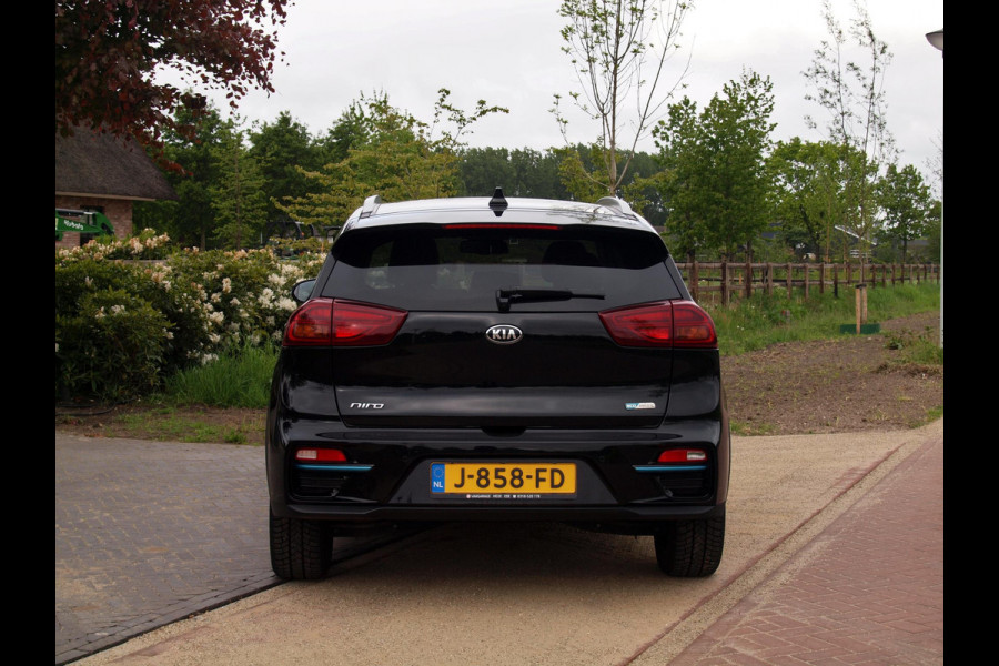Kia e-Niro ExecutiveLine 64 kWh | Facelift Model | Camera | Apple Carplay | JBL | Cruise Control | Dealeronderhouden |