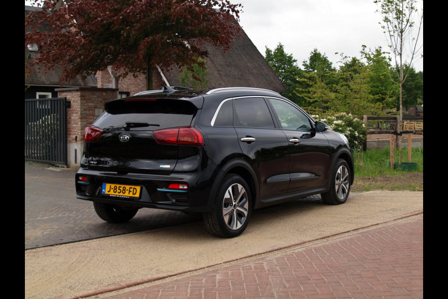 Kia e-Niro ExecutiveLine 64 kWh | Facelift Model | Camera | Apple Carplay | JBL | Cruise Control | Dealeronderhouden |