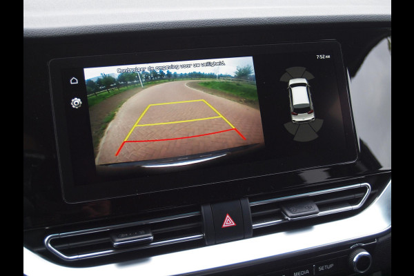 Kia e-Niro ExecutiveLine 64 kWh | Facelift Model | Camera | Apple Carplay | JBL | Cruise Control | Dealeronderhouden |