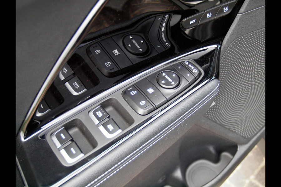 Kia e-Niro ExecutiveLine 64 kWh | Facelift Model | Camera | Apple Carplay | JBL | Cruise Control | Dealeronderhouden |