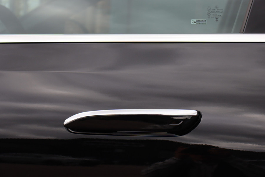 Mercedes-Benz E-Klasse 300 e AMG Line Premium Aut9 | Hyperscreen | Distronic+ | Burmester | Panoramadak | Memory | Digital Light | Surround Camera | Keyless Go |