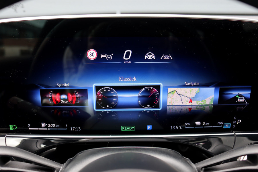 Mercedes-Benz E-Klasse 300 e AMG Line Premium Aut9 | Hyperscreen | Distronic+ | Burmester | Panoramadak | Memory | Digital Light | Surround Camera | Keyless Go |