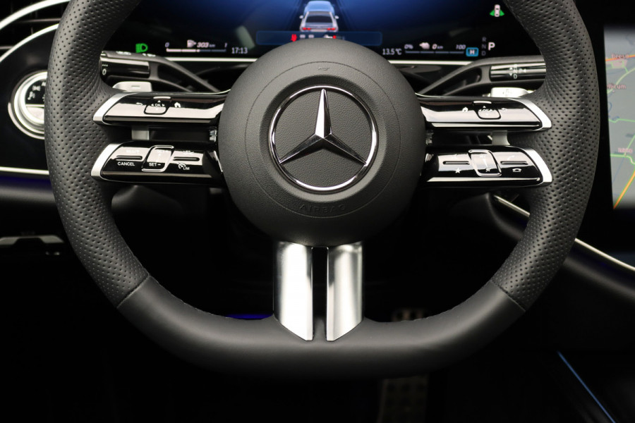 Mercedes-Benz E-Klasse 300 e AMG Line Premium Aut9 | Hyperscreen | Distronic+ | Burmester | Panoramadak | Memory | Digital Light | Surround Camera | Keyless Go |