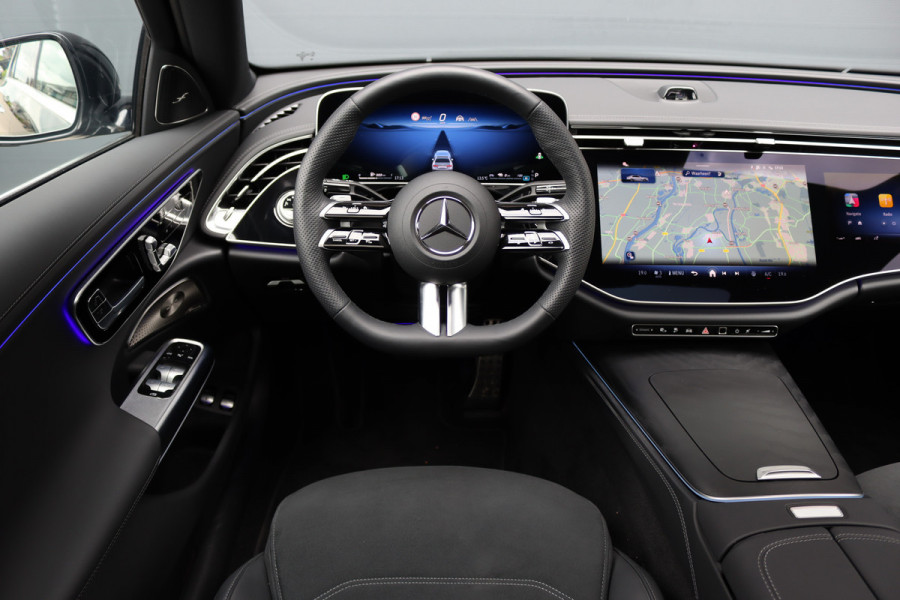 Mercedes-Benz E-Klasse 300 e AMG Line Premium Aut9 | Hyperscreen | Distronic+ | Burmester | Panoramadak | Memory | Digital Light | Surround Camera | Keyless Go |