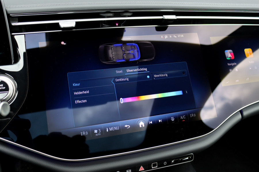 Mercedes-Benz E-Klasse 300 e AMG Line Premium Aut9 | Hyperscreen | Distronic+ | Burmester | Panoramadak | Memory | Digital Light | Surround Camera | Keyless Go |