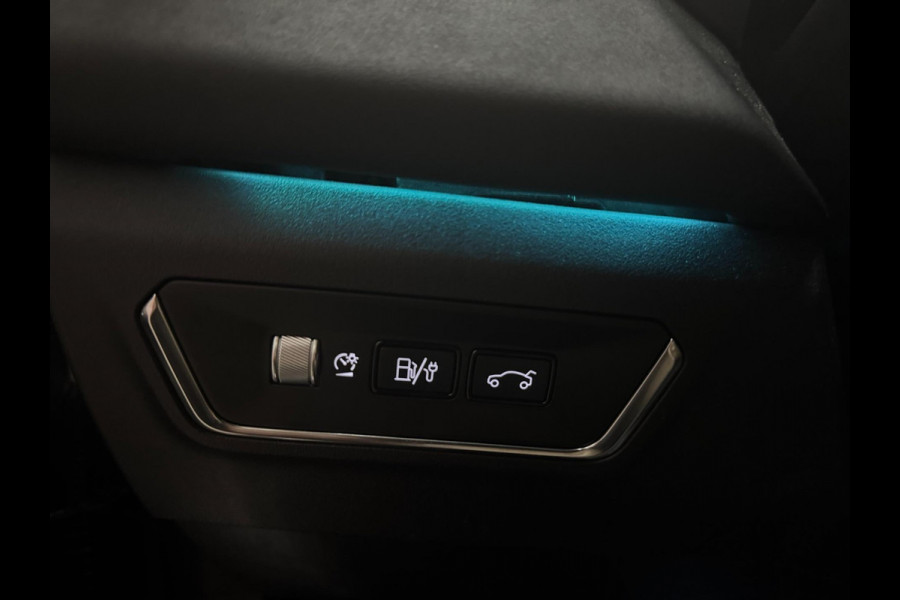 Lynk & Co RS Shadow Edition 01 1.5 262PK Trekhaak Pano 360° Navi Adapt cruise 262PK Elekr. Achterklep