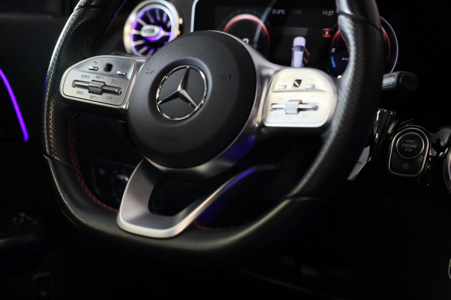 Mercedes-Benz GLA 200 AMG Line / 163 Pk / AUT / Elek Stoelen / Ecc / Lane Assist / Cruise Control / Open Pano / Led