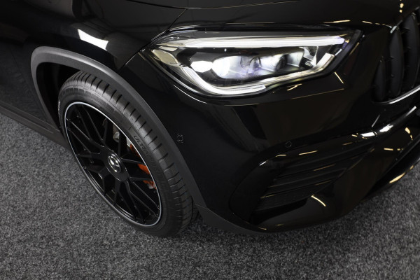 Mercedes-Benz GLA 200 AMG Line / 163 Pk / AUT / Elek Stoelen / Ecc / Lane Assist / Cruise Control / Open Pano / Led