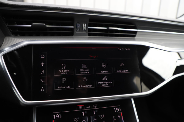 Audi A6 Avant 45 TDI quattro S-line Aut8 | 231PK | Luchtvering | Pano | Keyles-go | Sfeerverlichting | Bang&olufsen | Virtual-cockpit |