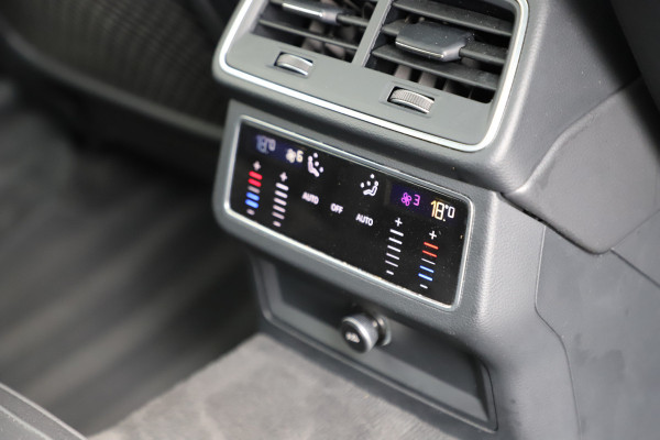 Audi A6 Avant 45 TDI quattro S-line Aut8 | 231PK | Luchtvering | Pano | Keyles-go | Sfeerverlichting | Bang&olufsen | Virtual-cockpit |