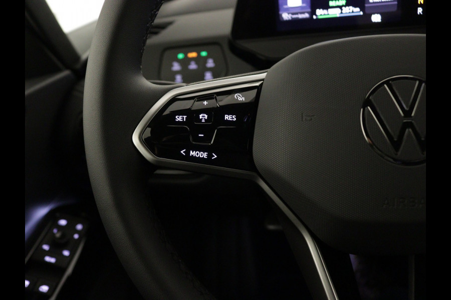 Volkswagen ID.3 Pro Business | Achterlichten LED, luxe uitgevoerd incl. dynamische knipperlichten | Airconditioning automatisch, 2-zone (Climatronic) | Buitenspiegels elektrisch instel-, verwarm- en inklapbaar