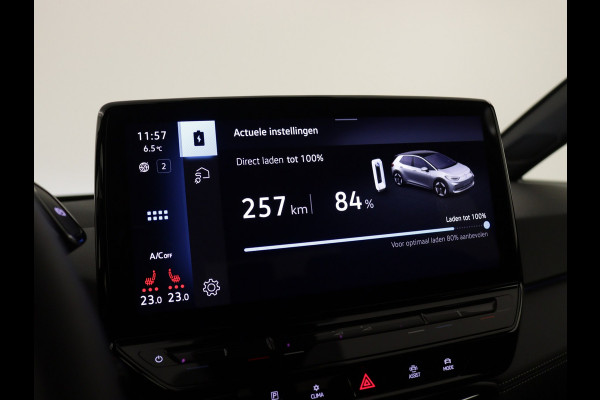 Volkswagen ID.3 Pro Business | Achterlichten LED, luxe uitgevoerd incl. dynamische knipperlichten | Airconditioning automatisch, 2-zone (Climatronic) | Buitenspiegels elektrisch instel-, verwarm- en inklapbaar