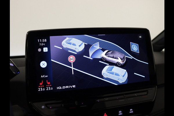 Volkswagen ID.3 Pro Business | Achterlichten LED, luxe uitgevoerd incl. dynamische knipperlichten | Airconditioning automatisch, 2-zone (Climatronic) | Buitenspiegels elektrisch instel-, verwarm- en inklapbaar