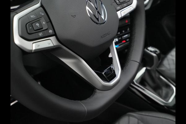 Volkswagen T-Roc R-Line Edition | 'App-Connect' draadloze smartphone integratie | Airconditioning automatisch, 2-zone (Climatronic) | Automatische afstandsregeling (Adaptive Cruise Control)