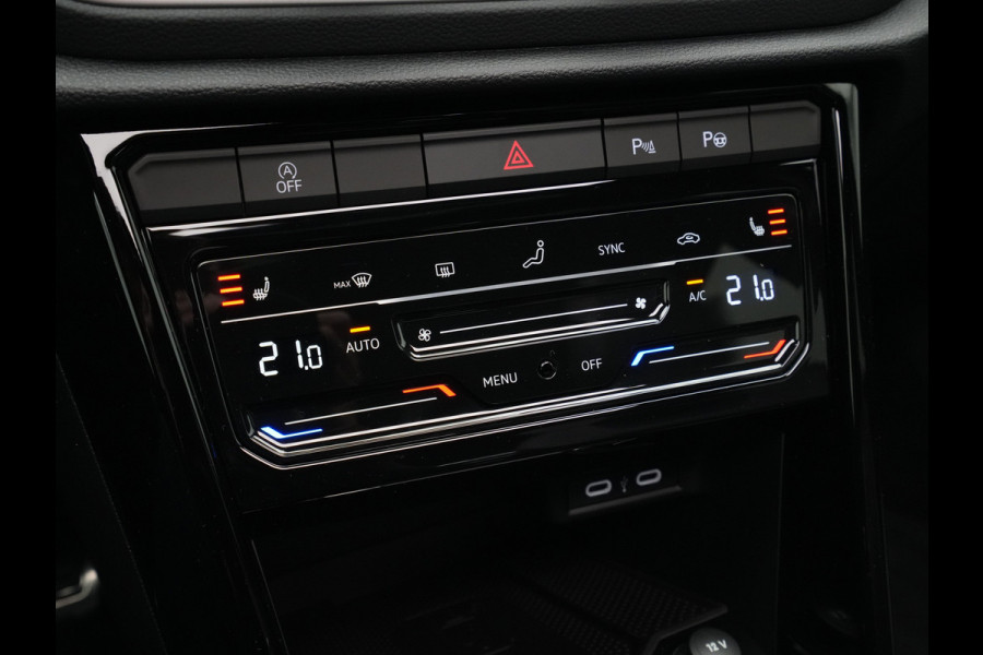 Volkswagen T-Roc R-Line Edition | 'App-Connect' draadloze smartphone integratie | Airconditioning automatisch, 2-zone (Climatronic) | Automatische afstandsregeling (Adaptive Cruise Control)