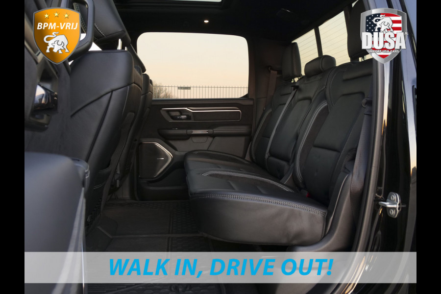 Dodge Ram | RHO | 3.0L Twin-Turbo I6 | 4x4 | Crew Cab TWIN-TURBO HIGH OUTPUT | Panoramadak | 14,4-inch Touchscreen | Passenger Display | Getoonde accessoires zijn verkrijgbaar tegen meerprijs