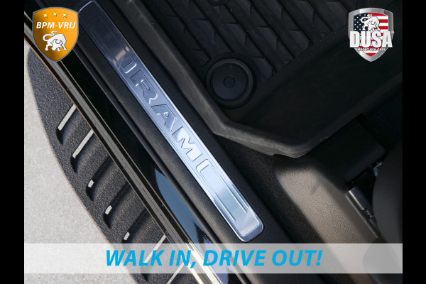Dodge Ram | RHO | 3.0L Twin-Turbo I6 | 4x4 | Crew Cab TWIN-TURBO HIGH OUTPUT | Panoramadak | 14,4-inch Touchscreen | Passenger Display | Getoonde accessoires zijn verkrijgbaar tegen meerprijs