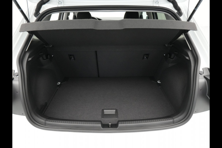Volkswagen Polo Life Edition | 'App-Connect' smartphone integratie | Buitenspiegels elektrisch instel- verwarm- en inklapbaar | Parkeersensoren (Park Distance Control)