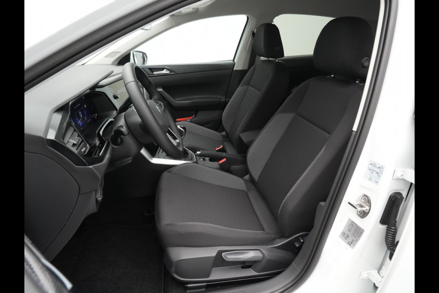 Volkswagen Polo Life Edition | 'App-Connect' smartphone integratie | Buitenspiegels elektrisch instel- verwarm- en inklapbaar | Parkeersensoren (Park Distance Control)