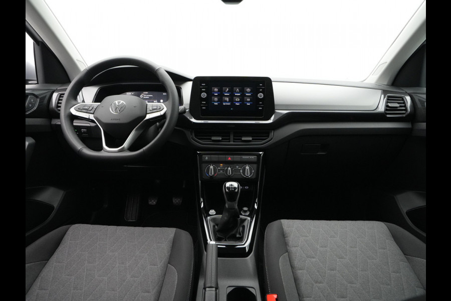 Volkswagen T-Cross Life Edition | 'App-Connect' draadloze smartphone integratie | Achterlichten LED | Afstandscontrolesysteem (Front Assist)
