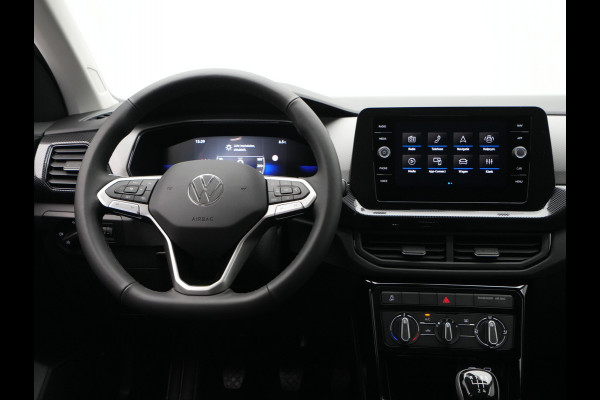 Volkswagen T-Cross Life Edition | 'App-Connect' draadloze smartphone integratie | Achterlichten LED | Afstandscontrolesysteem (Front Assist)