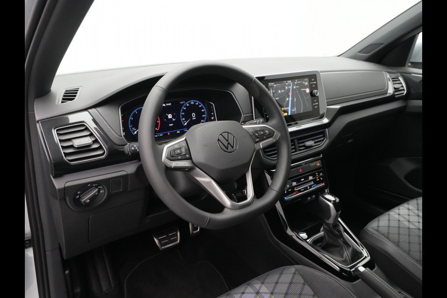 Volkswagen T-Cross R-Line Edition | 'App-Connect' draadloze smartphone integratie | Achterlichten LED | Afstandscontrolesysteem (Front Assist)