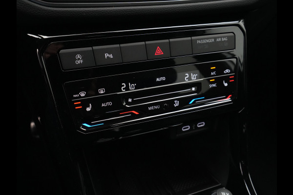 Volkswagen T-Cross R-Line Edition | 'App-Connect' draadloze smartphone integratie | Achterlichten LED | Afstandscontrolesysteem (Front Assist)