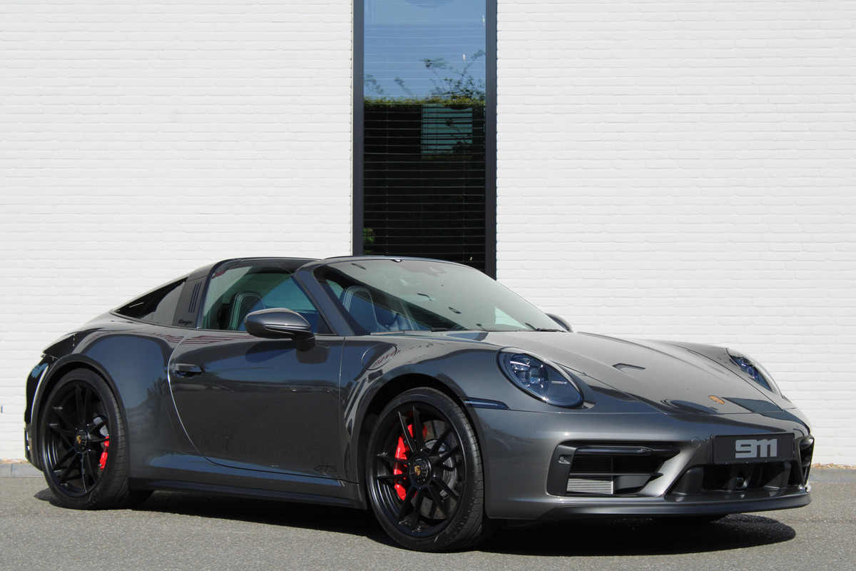 Porsche 911 3.0 Targa / 4 GTS / SportDesign / Bose / Volleder / PDLS+ / Vol Opties / NIEUWSTAAT Porsche 911 3.0 Targa / 4 GTS / SportDesign / Bose / Volleder / PDLS+ / Vol Opties / NIEUWSTAAT