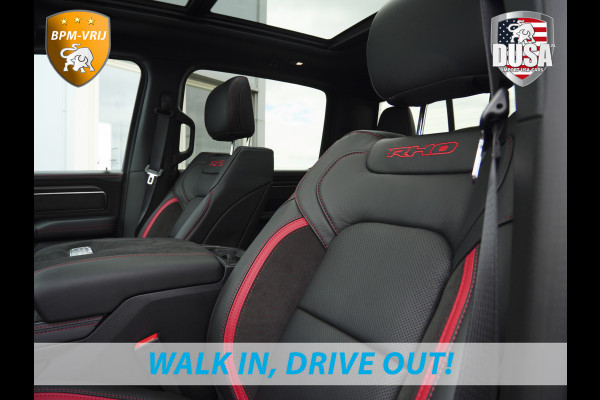 Dodge Ram | RHO | 3.0L Twin-Turbo I6 | 4x4 | Crew Cab TWIN-TURBO HIGH OUTPUT | Panoramadak | 14,4-inch Touchscreen | Passenger Display | Getoonde accessoires zijn verkrijgbaar tegen meerprijs