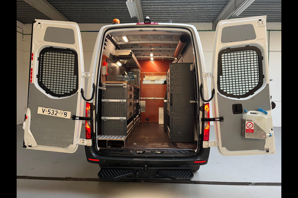 Mercedes-Benz Sprinter Automaat Servicewagen 314 2.2 CDI 140PK L2H2 euro6 BOTT Inrichting, Victron V230, Standkachel RIJKLAARPRIJS Mercedes-Benz Sprinter Automaat Servicewagen 314 2.2 CDI 140PK L2H2 euro6 BOTT Inrichting, Victron V230, Standkachel RIJKLAARPRIJS