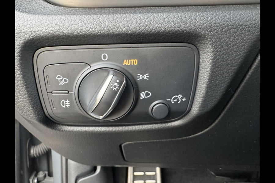 Audi A3 Limousine 1.4 TFSI 150pk 3 x S-Line S-Tronic LED Stlvw Navi Drive Select