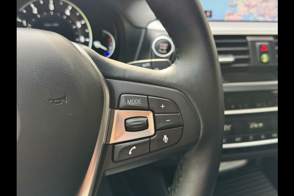 BMW X3 xDrive20i High Executive | Leer | Sportstoelen | DAB | Cruise control | LED verlichting | Stoelverwarming | Elektrisch bedienbar