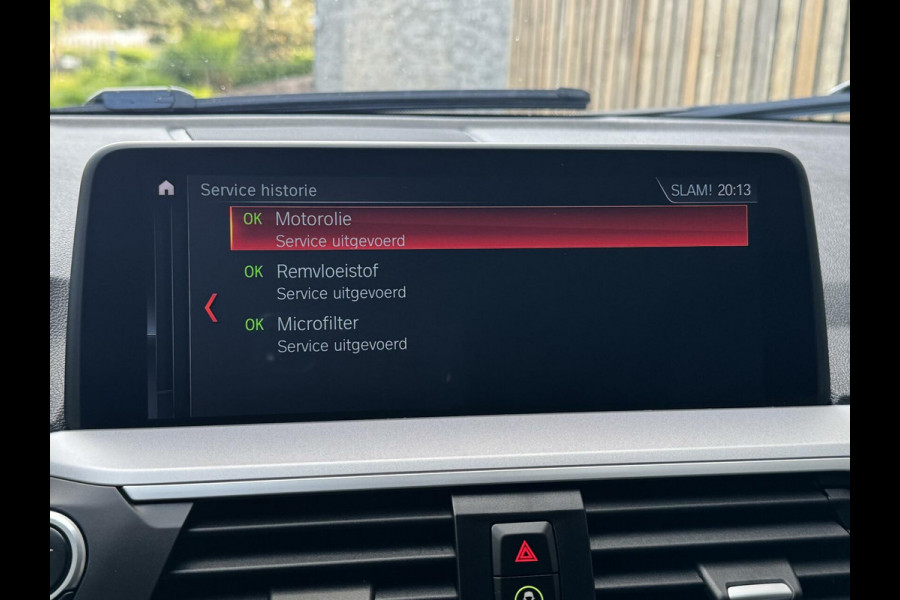 BMW X3 xDrive20i High Executive | Leer | Sportstoelen | DAB | Cruise control | LED verlichting | Stoelverwarming | Elektrisch bedienbar