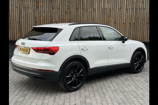 Audi Q3 35 TFSI Pro Line Automaat 150pk | Climate control | Cruise control | Apple CarPlay | Trekhaak uitklapbaar | Sportstoelen | LED v