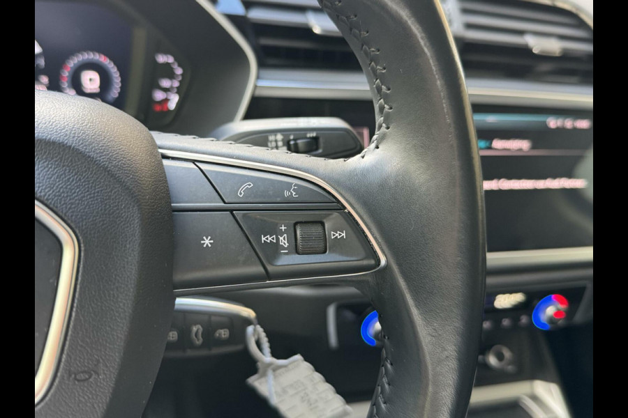 Audi Q3 35 TFSI Pro Line Automaat 150pk | Climate control | Cruise control | Apple CarPlay | Trekhaak uitklapbaar | Sportstoelen | LED v