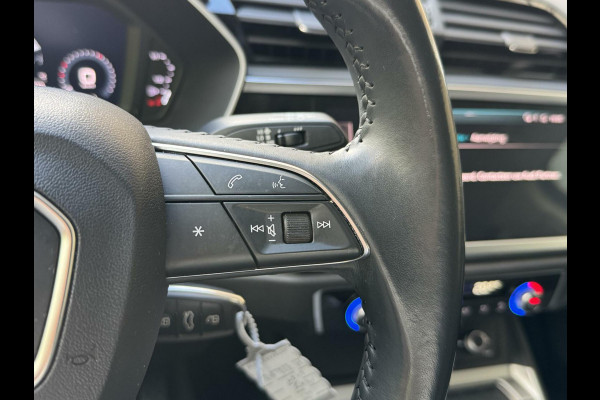 Audi Q3 35 TFSI Pro Line Automaat 150pk | Climate control | Cruise control | Apple CarPlay | Trekhaak uitklapbaar | Sportstoelen | LED v