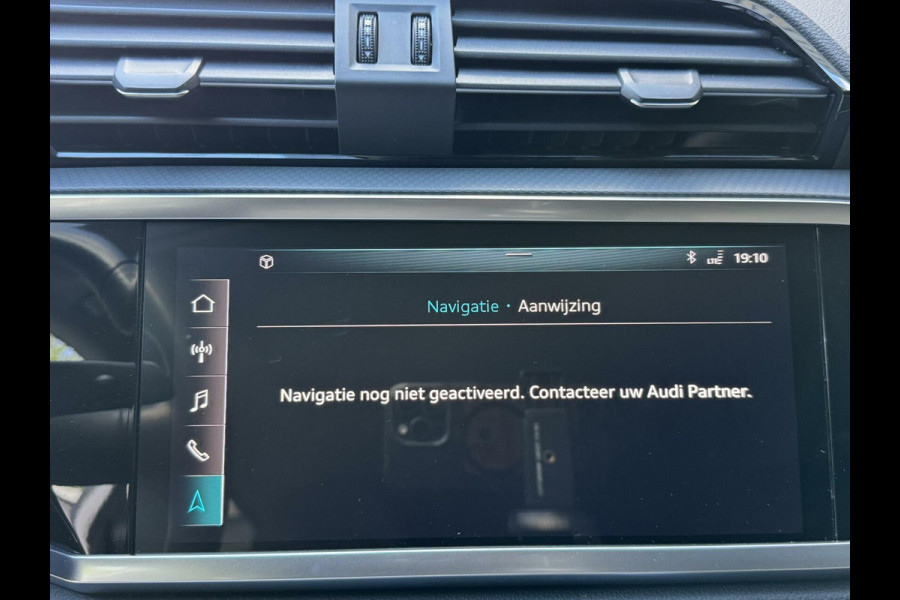 Audi Q3 35 TFSI Pro Line Automaat 150pk | Climate control | Cruise control | Apple CarPlay | Trekhaak uitklapbaar | Sportstoelen | LED v