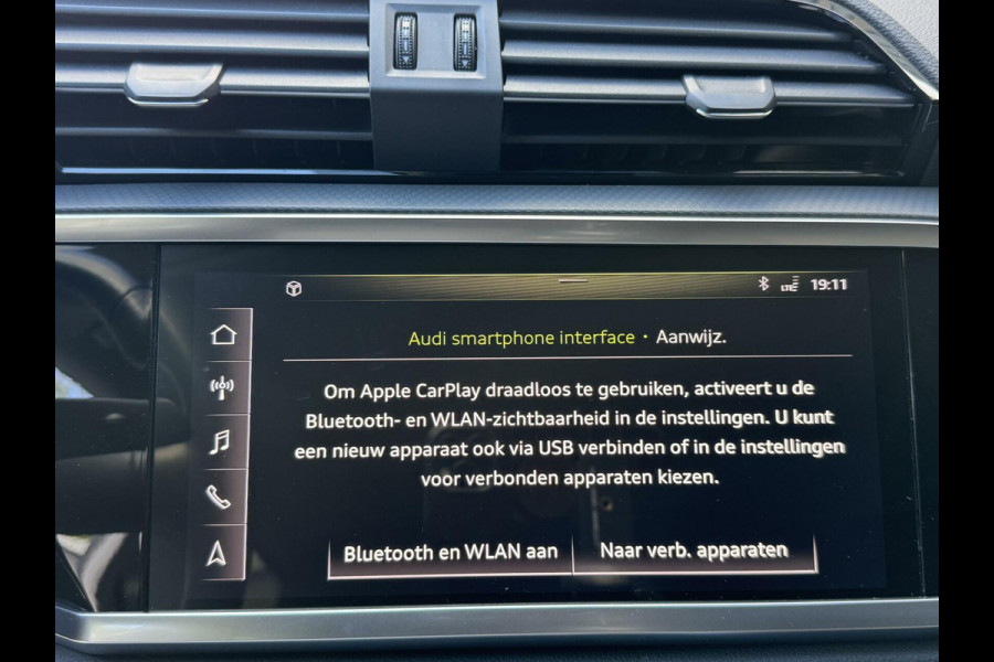 Audi Q3 35 TFSI Pro Line Automaat 150pk | Climate control | Cruise control | Apple CarPlay | Trekhaak uitklapbaar | Sportstoelen | LED v