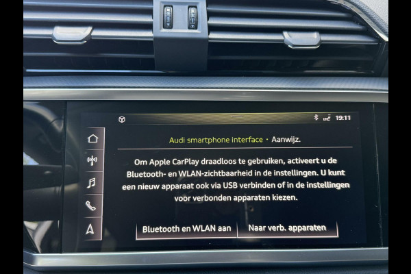 Audi Q3 35 TFSI Pro Line Automaat 150pk | Climate control | Cruise control | Apple CarPlay | Trekhaak uitklapbaar | Sportstoelen | LED v