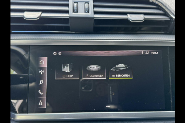 Audi Q3 35 TFSI Pro Line Automaat 150pk | Climate control | Cruise control | Apple CarPlay | Trekhaak uitklapbaar | Sportstoelen | LED v
