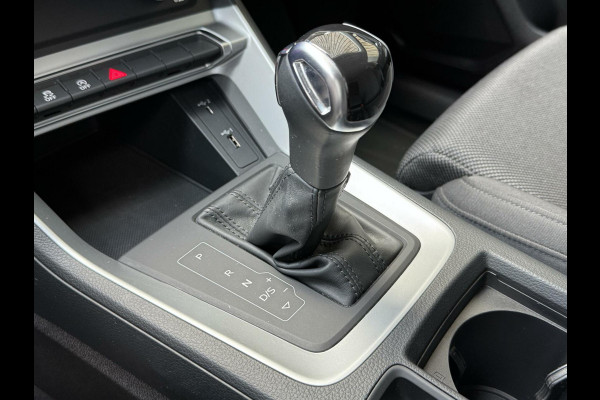Audi Q3 35 TFSI Pro Line Automaat 150pk | Climate control | Cruise control | Apple CarPlay | Trekhaak uitklapbaar | Sportstoelen | LED v
