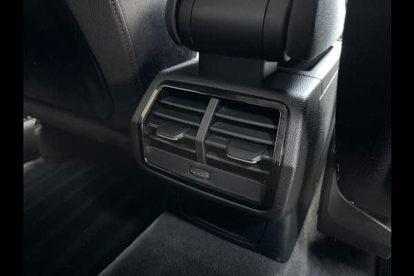 Audi Q3 35 TFSI Pro Line Automaat 150pk | Climate control | Cruise control | Apple CarPlay | Trekhaak uitklapbaar | Sportstoelen | LED v