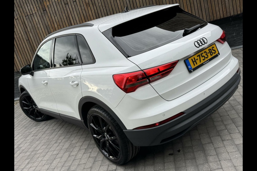 Audi Q3 35 TFSI Pro Line Automaat 150pk | Climate control | Cruise control | Apple CarPlay | Trekhaak uitklapbaar | Sportstoelen | LED v