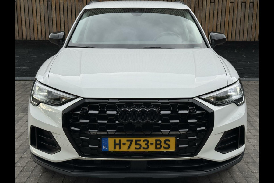 Audi Q3 35 TFSI Pro Line Automaat 150pk | Climate control | Cruise control | Apple CarPlay | Trekhaak uitklapbaar | Sportstoelen | LED v