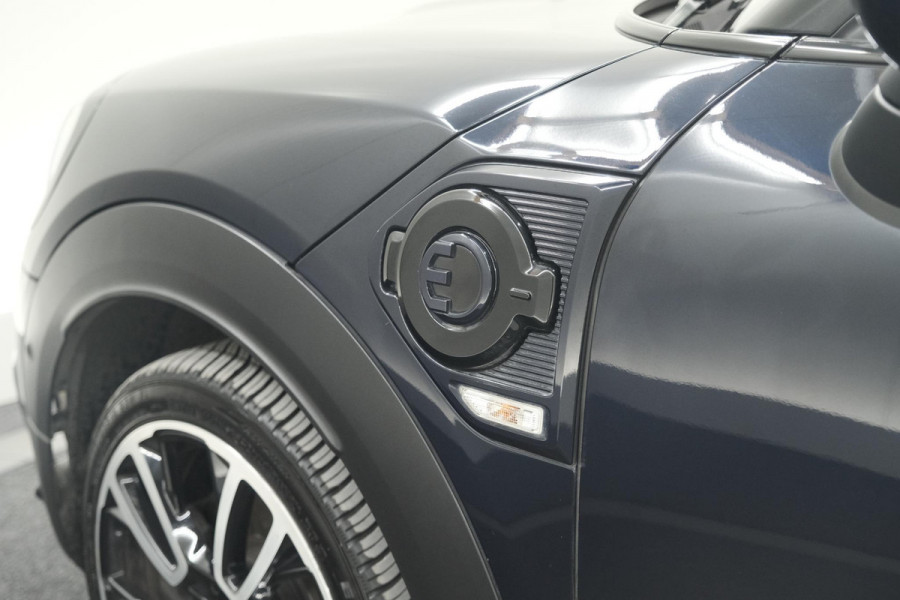 MINI Countryman 2.0 Cooper S E ALL4 Chili | Panoramadak | Camera | Apple Carplay | Elektrische Kofferklep