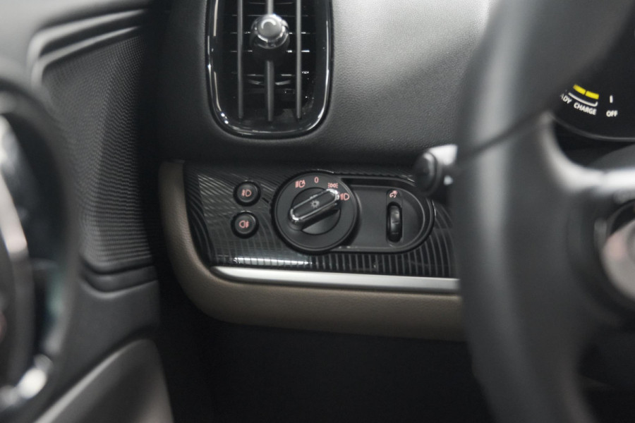 MINI Countryman 2.0 Cooper S E ALL4 Chili | Panoramadak | Camera | Apple Carplay | Elektrische Kofferklep