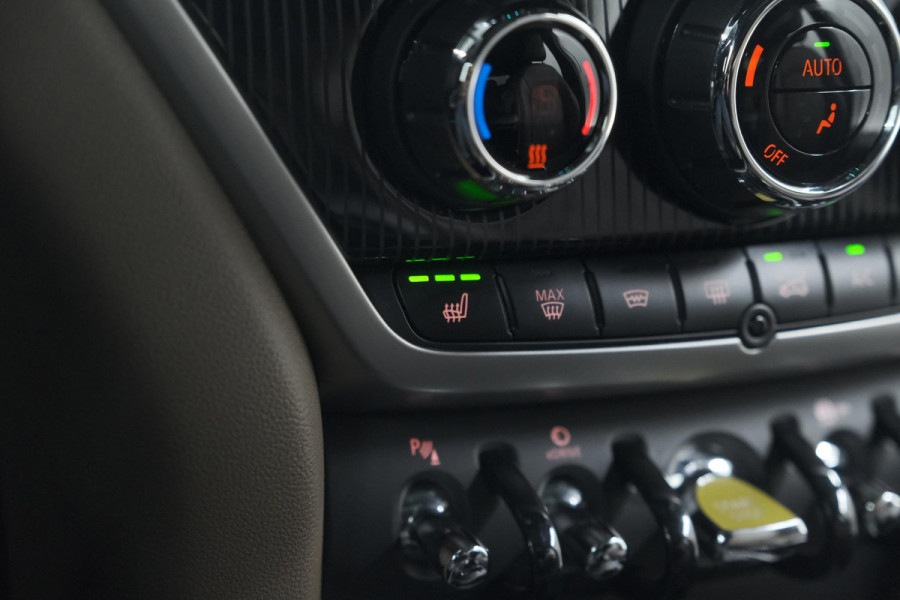 MINI Countryman 2.0 Cooper S E ALL4 Chili | Panoramadak | Camera | Apple Carplay | Elektrische Kofferklep